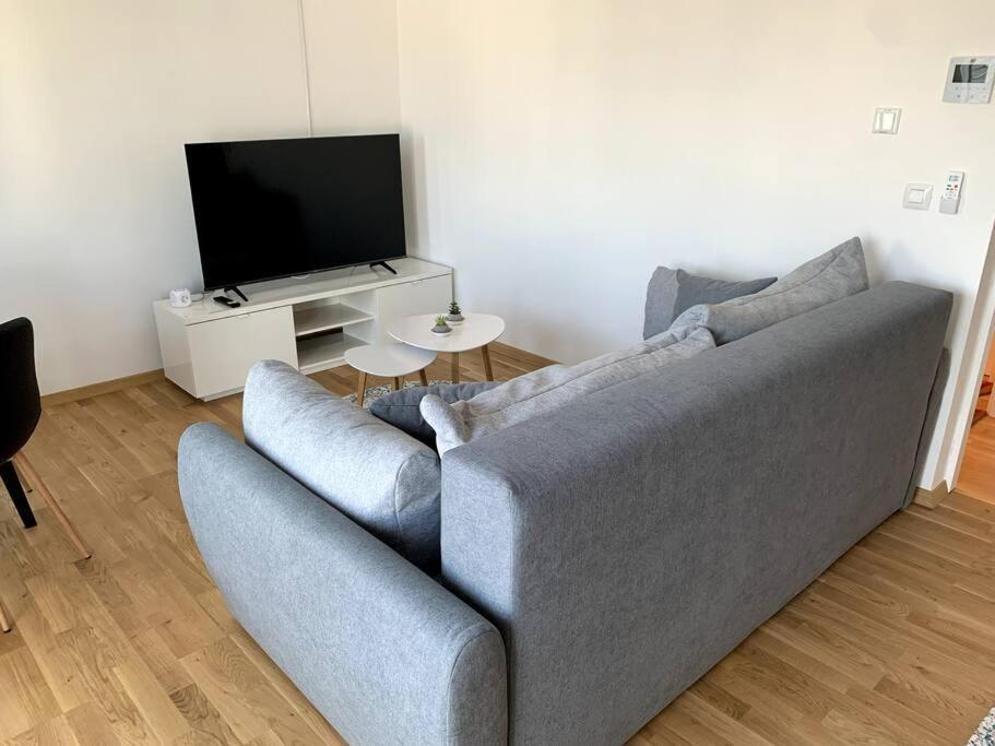 Deluxe Suites Anna Vodice Ngoại thất bức ảnh